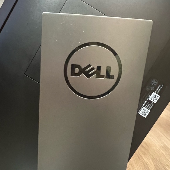 5 in Stock Dell 22” flat panel LED LCD🐭👌❤️2017 - Picture 10 of 17